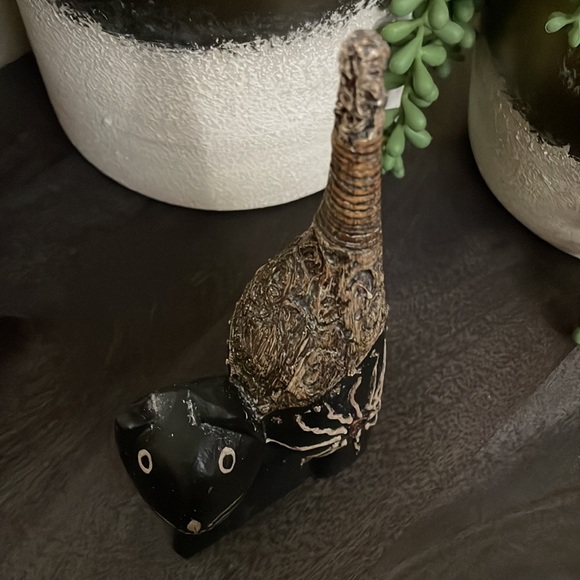 Carved Wooden Folk Decorated Cat - Picture 5 of 8